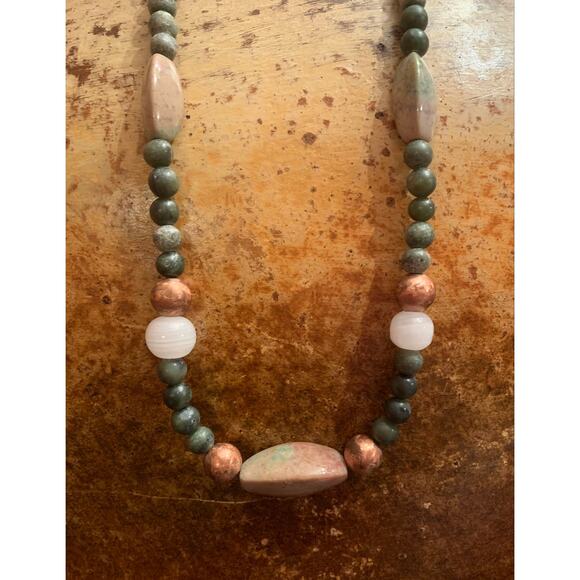 Green and Copper Multi Stone Necklace - Picture 3 of 6